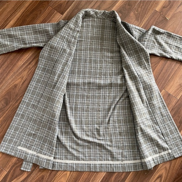 Handmade Blue Plaid Belted Coat - Picture 15 of 16
